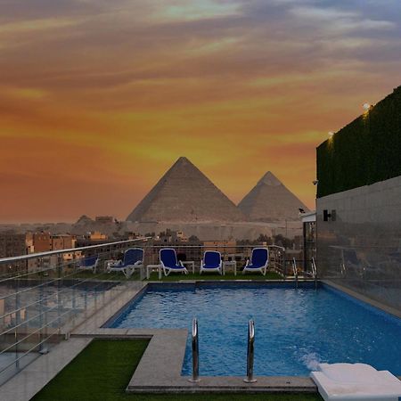 Gold'S Pyramids Hotel Al Kawm al Akhdar Exterior photo